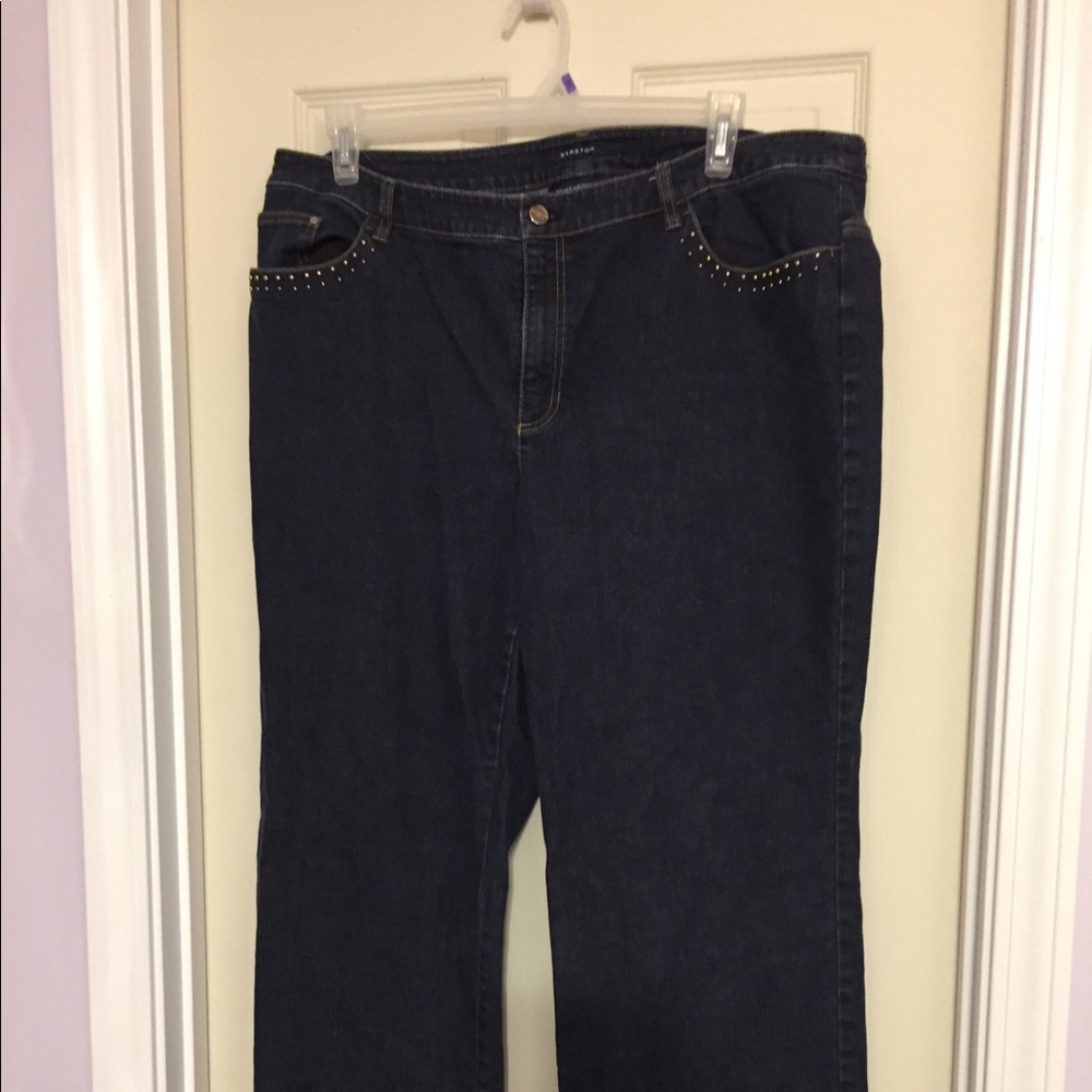 Jones New York Boot Cut jeans